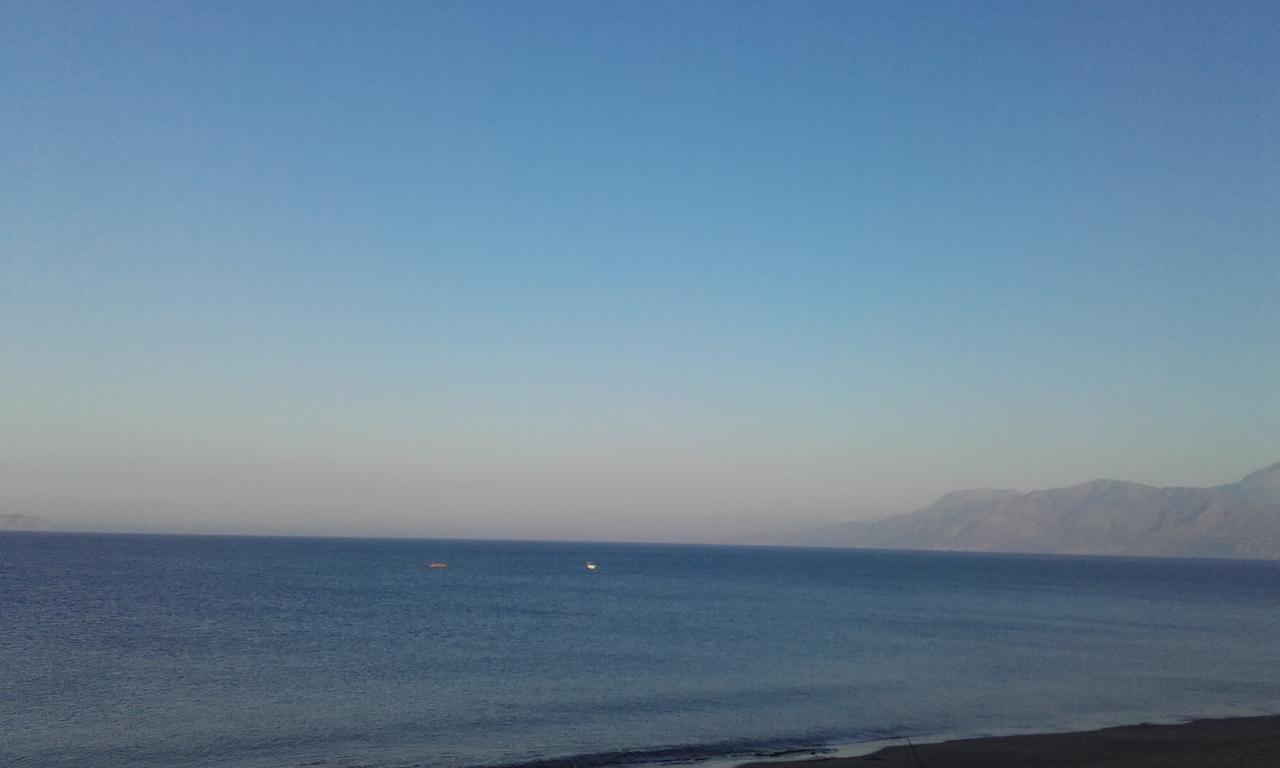 Rodia * Kokkinos Pirgos